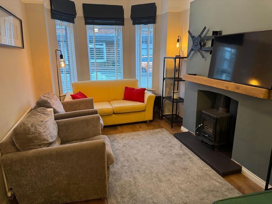 Stylish, Spacious And Central 4 Bedroom House Belfast Eksteriør bilde